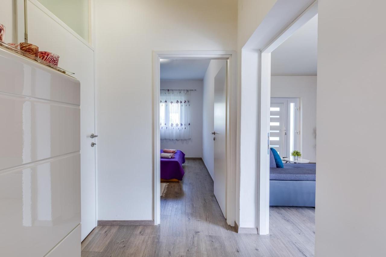Apartment A & J Petrčane Kültér fotó
