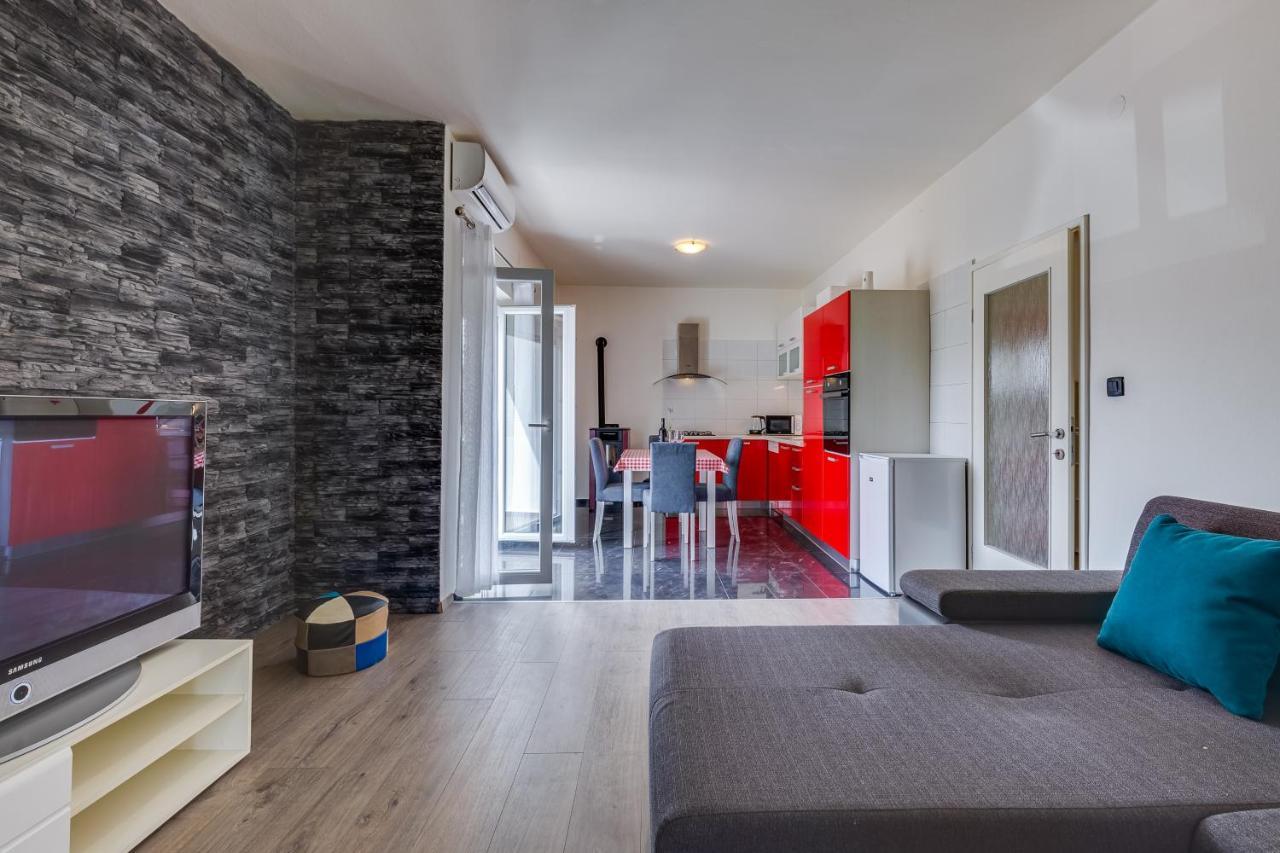 Apartment A & J Petrčane Kültér fotó