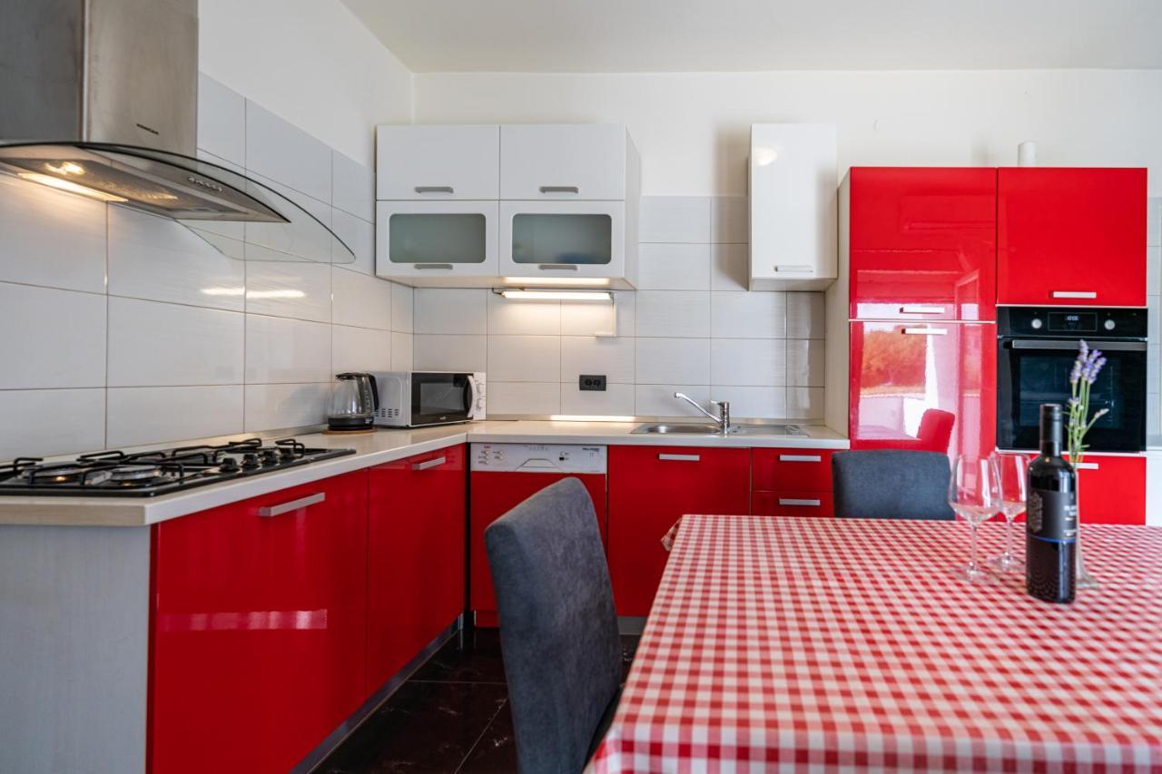 Apartment A & J Petrčane Kültér fotó