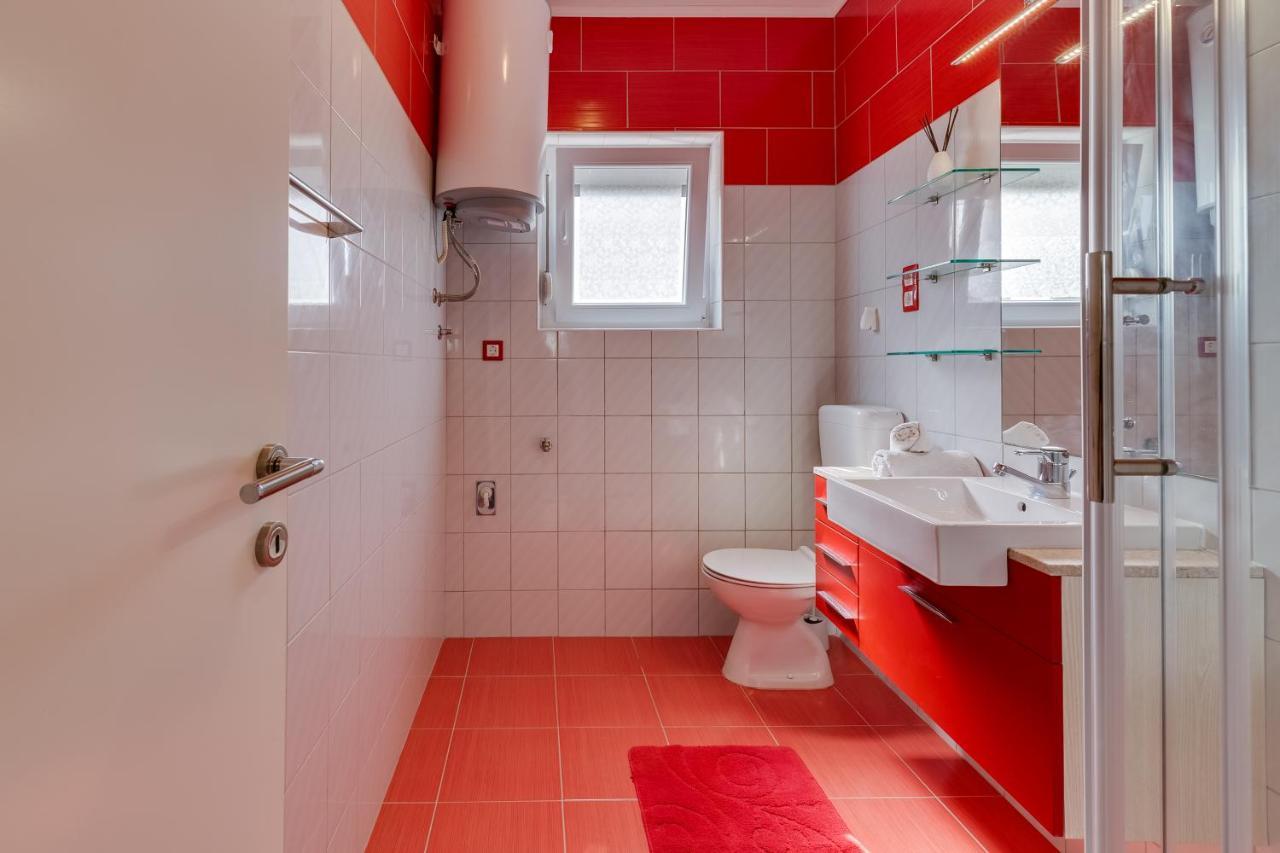 Apartment A & J Petrčane Kültér fotó