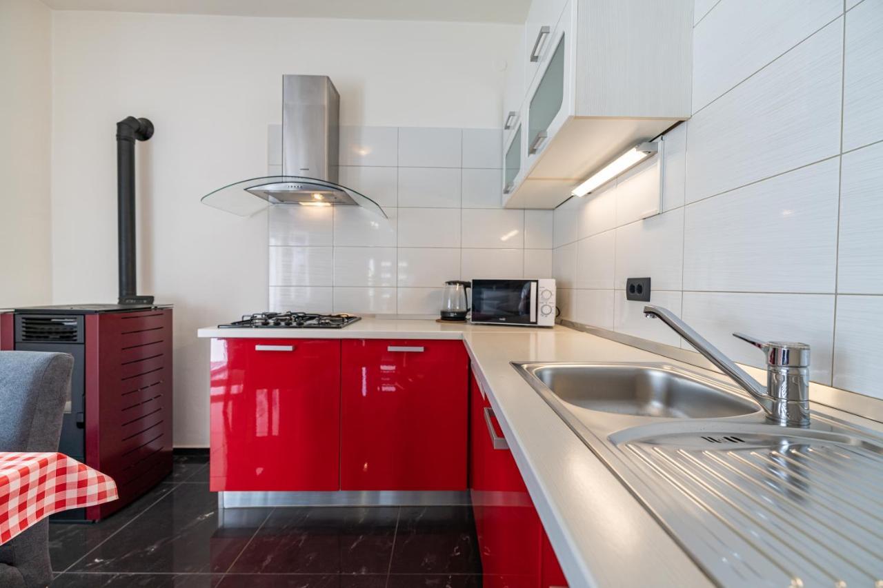 Apartment A & J Petrčane Kültér fotó